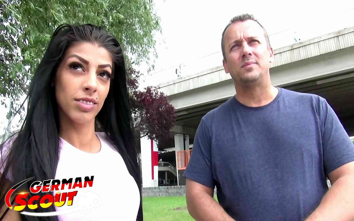 German Scout: German scout - दुबली कमसिन Nicol को कास्टिंग चुदाई के लिए बहकाया