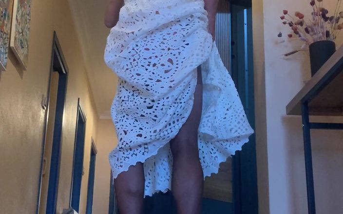 cd_aysemmm: Surpriză! M-am căsătorit! Am făcut sex cu băiatul care livrează...