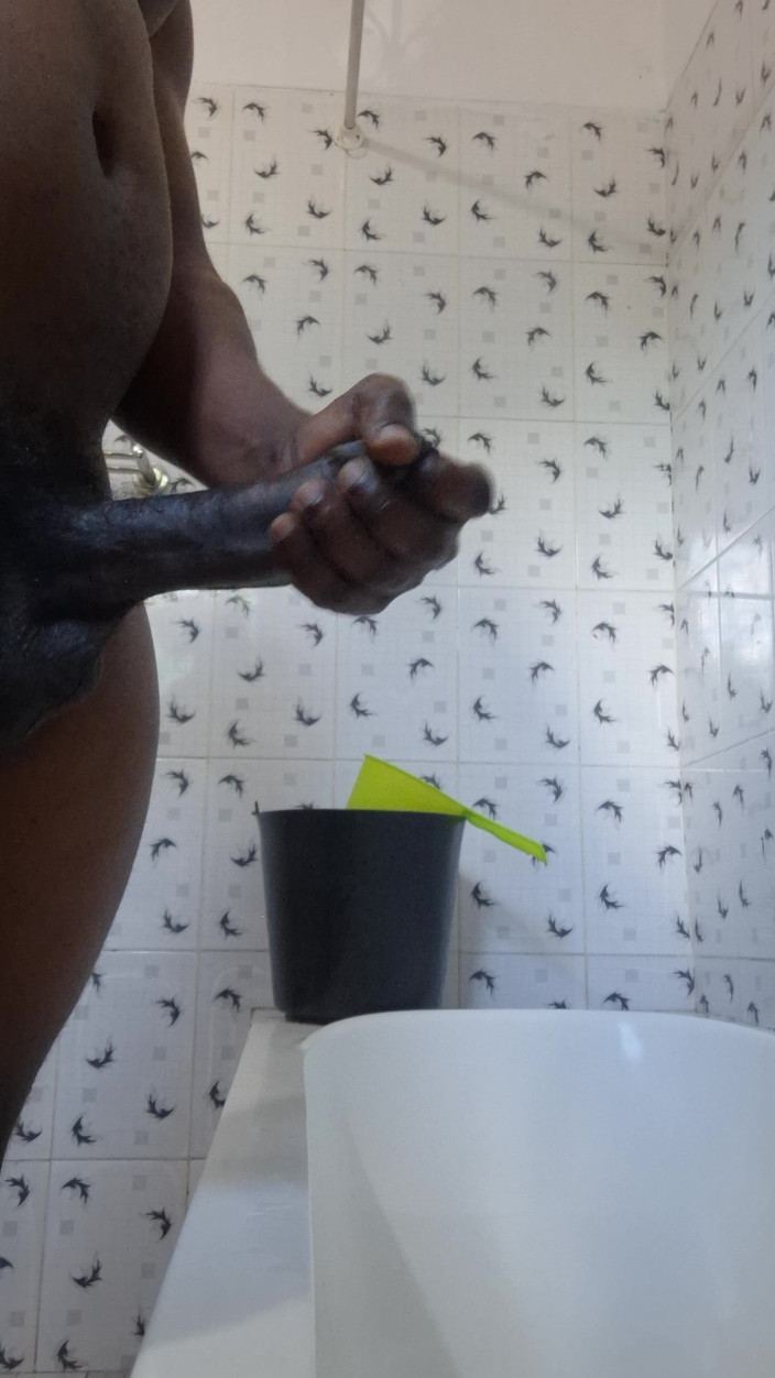 Bumba: Penis saya tanpa ampun Itu mencari vagina kotor untuk disapu