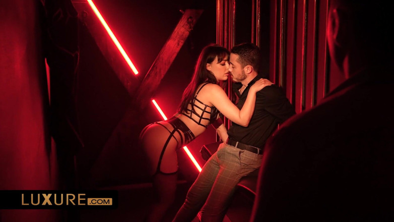 Luxure: Le fantasme d’un couple dans un club échangiste