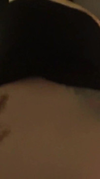 Eu fodi minha madrasta egípcia - ela está tão excitada e adora pornô