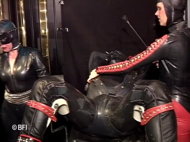 Hardcore slave sex: Il feticismo di doma 4
