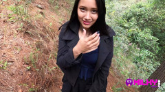 Milky Peru: 애인과 헤어진 Lia Ponce는 현금을 벌고 자지를 빨아주는 시간을 놓치지 마세요.