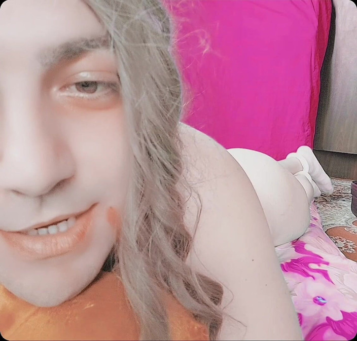 Kitty_Cross: +16 Arsch blonde transgender, süßes teen-model Cheerleader college-mädchen mtf unzensierte...