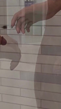 Summer Vacation - College Jock Gives Twink a Handjob in the Showers
