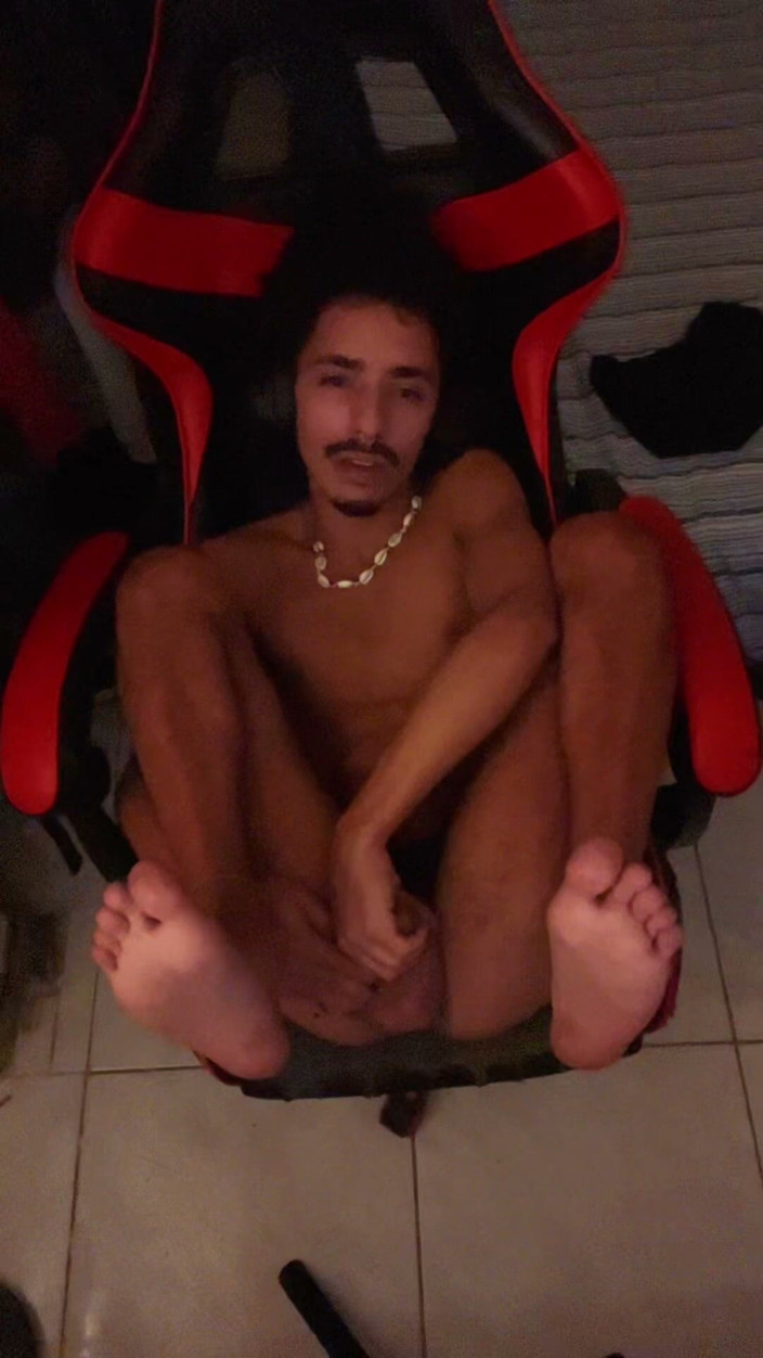The Vicious Gabe: Positions to Fuck Me in the Gamer Chair, Feet and...