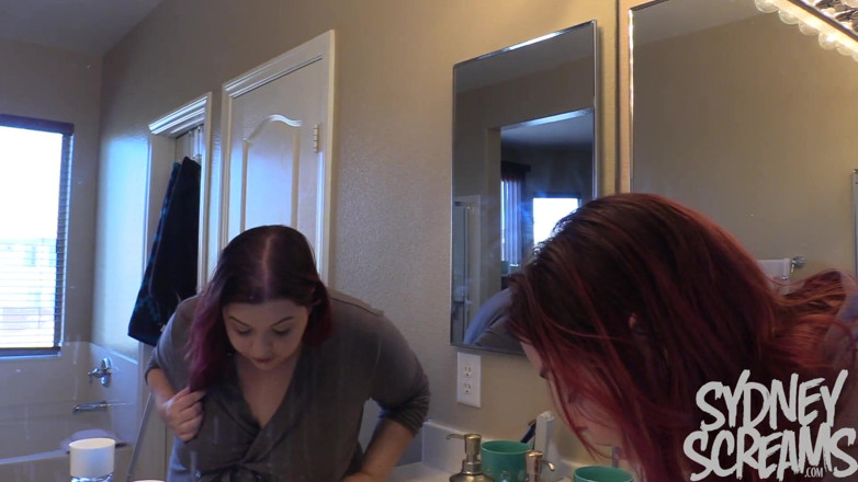 Sydney screams fetish: Brushing &amp; Polishing My Pearly Whites - HD Wmv