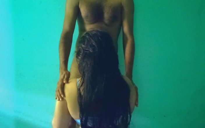 Housewife 69: Indian Young Cute 18 Year Old Girl Hot Sex with Her...