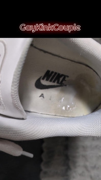 Sharing Nike Air Max Sneaker 2