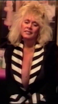 Busty Horny Mature Is Satisfied to Suck a Big Cock Before She Was Fucked