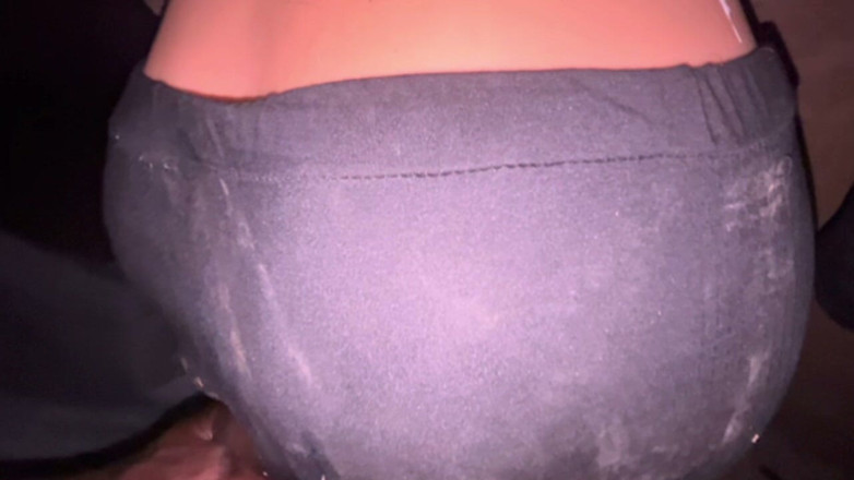 Bangcum8: ฉันอยู่คนเดียวในอาคารและรู้สึกอยากเย็ดกับตุ๊กตาใหญ่ที่ฉันสร้าง