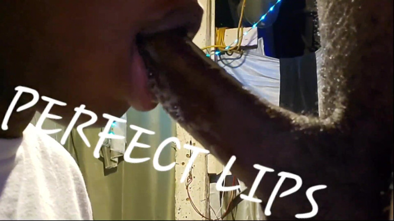 MS Perfect Lips: Идеальные губы заставили его грусти твердым яйцем! От нее грязно глубоко заглатывает его хуй