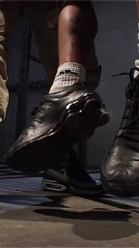 Skinhead prase ošukaná