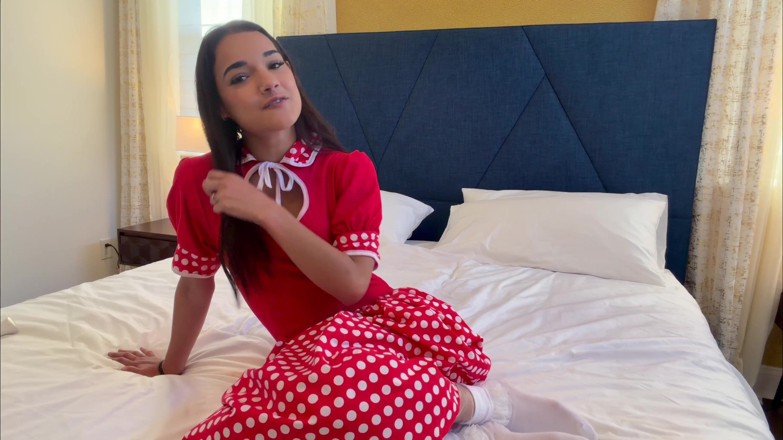 Kink in Time: Zara của sultry '50 giật tắt hướng dẫn pov cám dỗ đang...