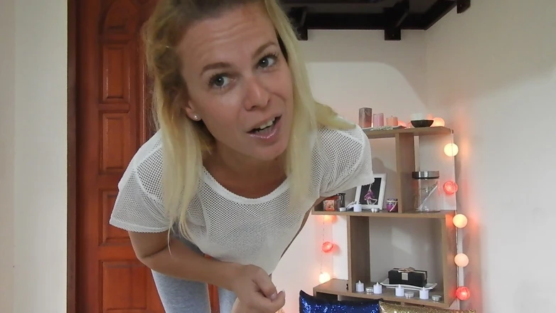 MissAnja_FH: Pee Pants Dancing