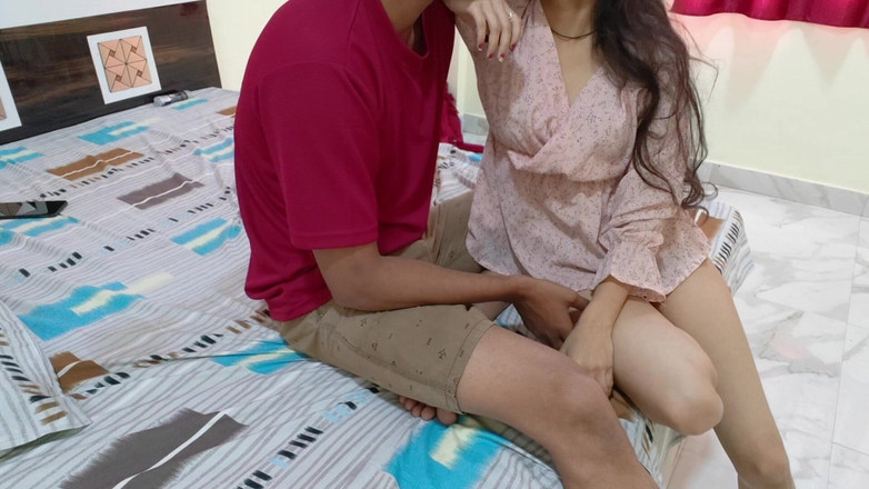 Silver_Worm: Padhai Krne Ke Bahane Dost Ko Pel Diya