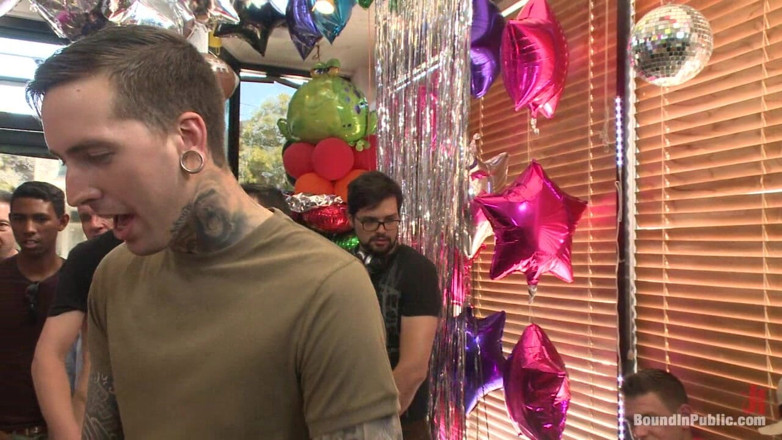 Bound in public: The Balloon Shop Whore