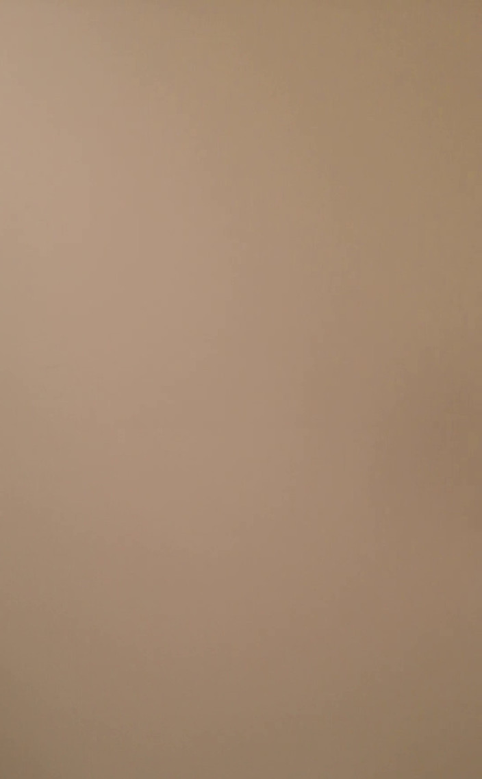 Amadeus: 私の部屋を見せて、明日パリに行って、私のAirbnbが素晴らしい景色を眺めてくれることを願っています