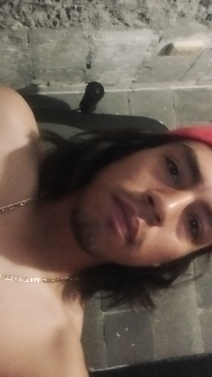 AlexAlejandro13: Jsem pořád na dně