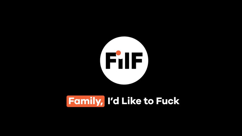 FILF - Father I'd Like To Fuck: Татуированная мачеха-милфа приглашает падчерицу в тройничок