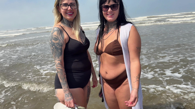 Couple dna: Karım ve ben plajda bir plaj kızı çok azgın olduğu için...