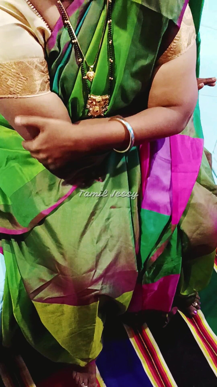 Tamil Jessy: 甘い義理の妹