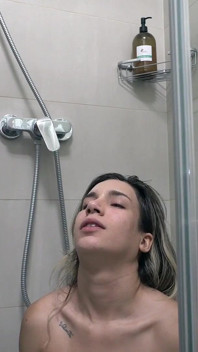 Megan uwielbia sikać na dziwkę Bonus