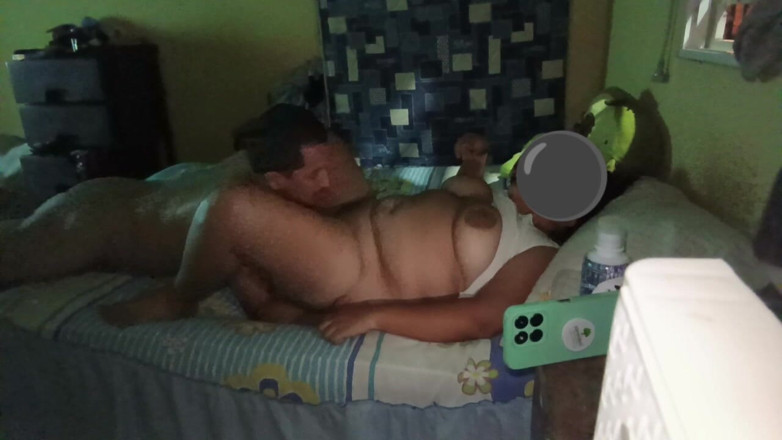 Stepmom_with_big_tits: Buona figa e tette pompino che ricche tette giganti deve...