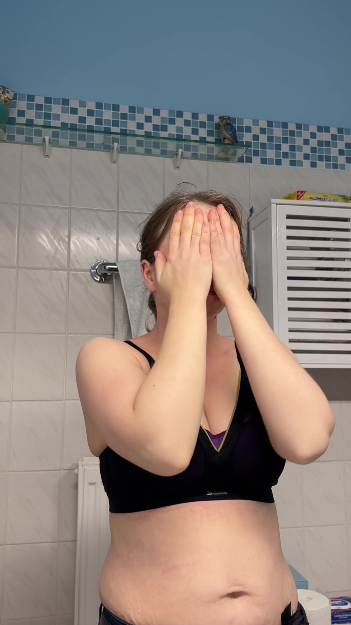 SweetLucy96: Woman with Big Tits