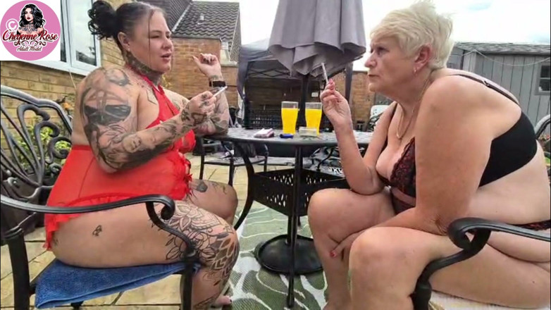 Cheyenne Rose 80: Smoking with Joolz