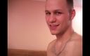 Jay's Amateur Straight Guys: Un băiat heterosexual plătește chiria și se fute cu Vince!