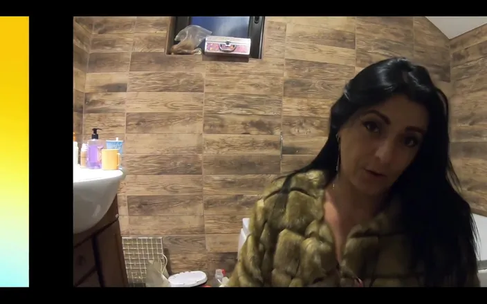 MilfyCalla: Milfycalla Compilation - Fetish Sex, Blow-jobs, Donw-jackets and Furs X16i Have...