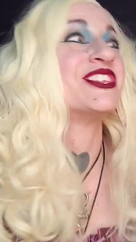 Hocus Pocus Sarah Sanderson- Small Penis