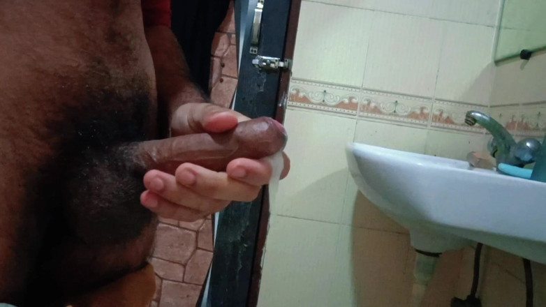 Brijesh 270: Semua video campur aduk di kamar mandi sama ibu tirinya...