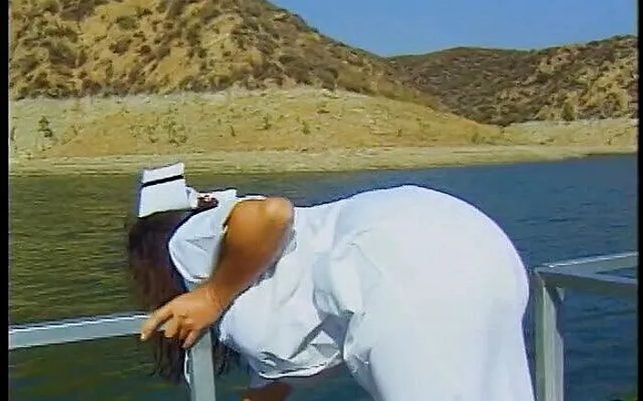Girls of Desire: Coeds enjoy lesbian threesome on boat