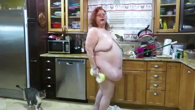 BBW nurse Vicki adventures with friends: BBW nurse vicki wiping up the wet soapy floor then...