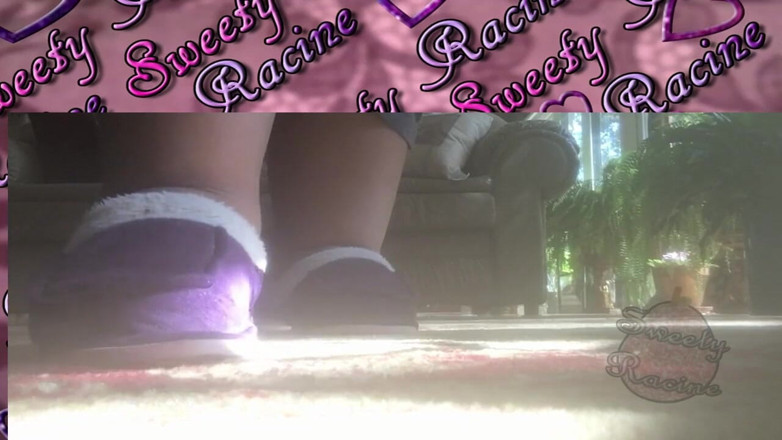 Sweety Racine: 자지를 빨고 따먹히는 거유 밀프