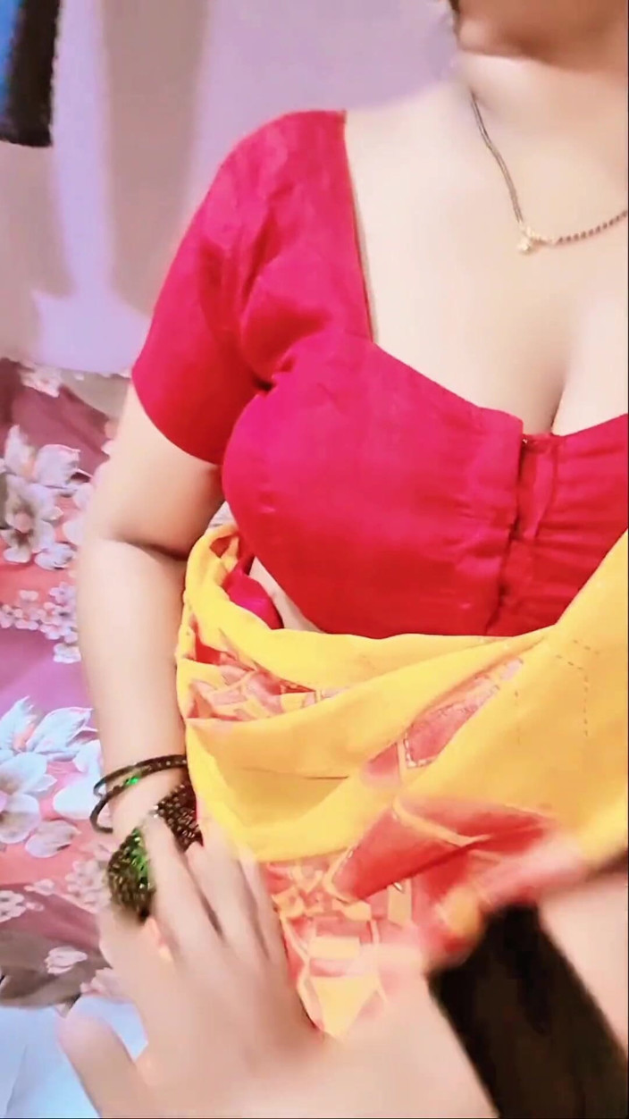 Sexybhabhi999: Marathi Lady Invites Her Son's Friend to Her House and...