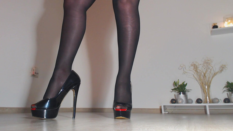 LegsOnHeels: 내가 애타게 좋아하는 플랫폼의 독특한 쌍