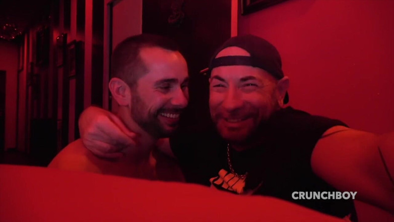 Straight boys but needing sex: โรแมนติกโดนเย็ดแบบดิบๆ โดยทอมมี่ทหารตรงๆ
