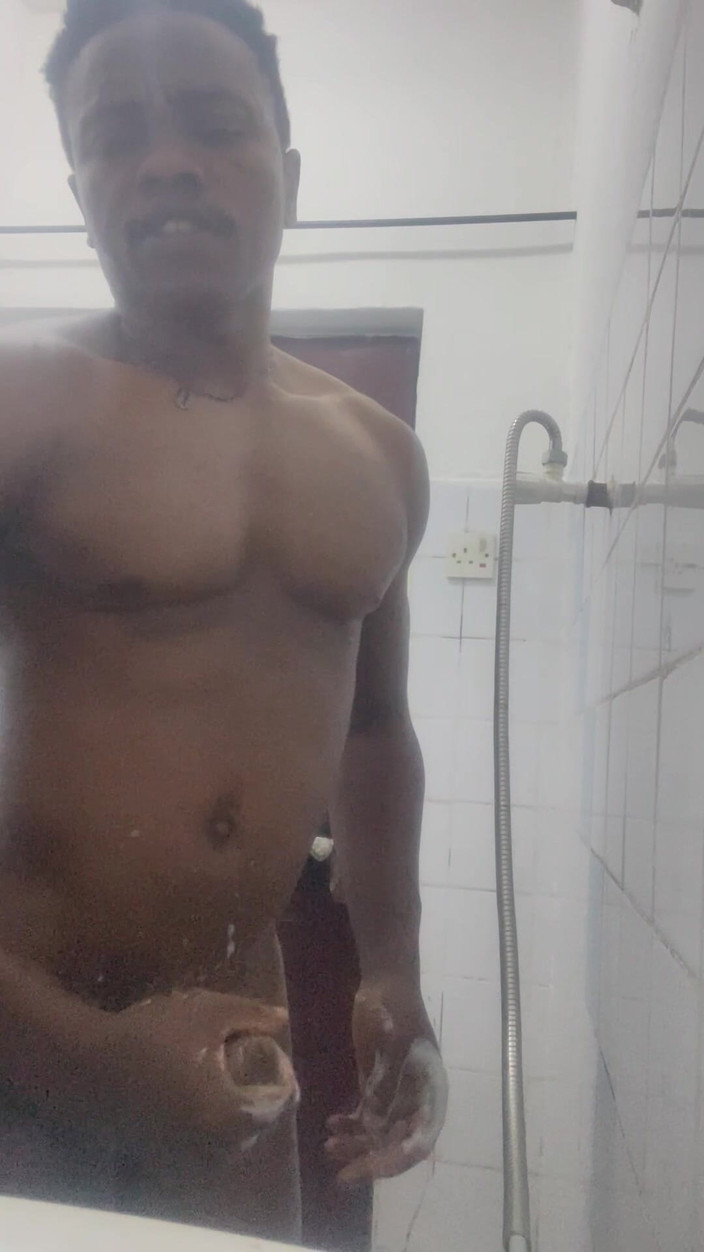 Banging stallion: Мені дійсно потрібна туга дупа, щоб покласти цей мій член