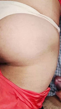 Fata curvă de la sat face sex cu fratele vitreg în poziția capră din picioare