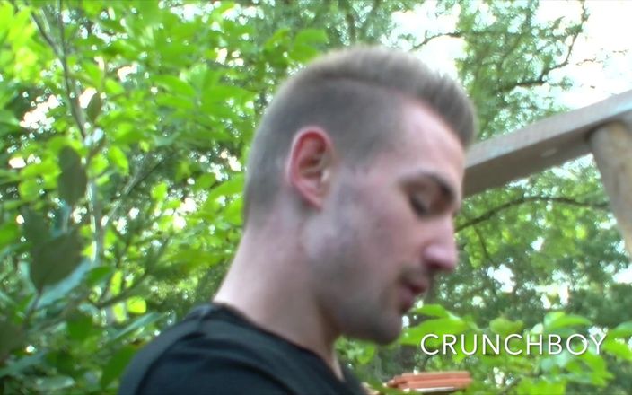 Jess ROYAN and his friends: 2094 Due gay frendh scopano all'aperto in esibizione