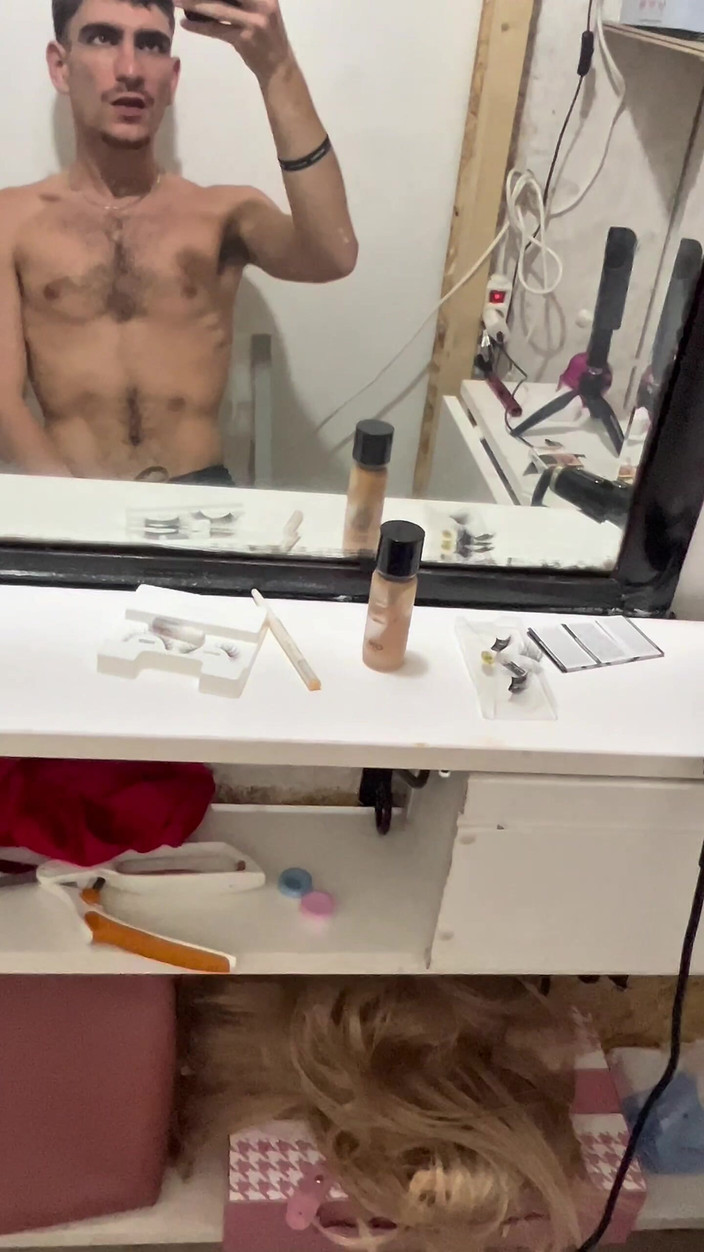 XLNicoo: Solo Quiero Correrme a Chorro