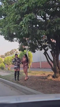 Uber, trio avec une grosse bite noire avec deux Colombiennes à gros cul - Brandon Cruz - Mariana Martix et Silvana Lee