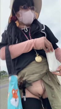 Nr. 270 Mich am strand bloßziehen