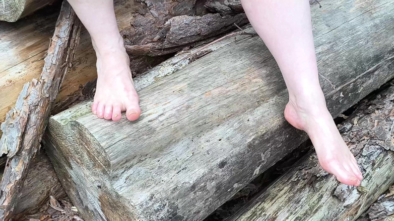 Bouncy Tits Action: Her Labia Stretch Painfully Right Next to the Forest Path