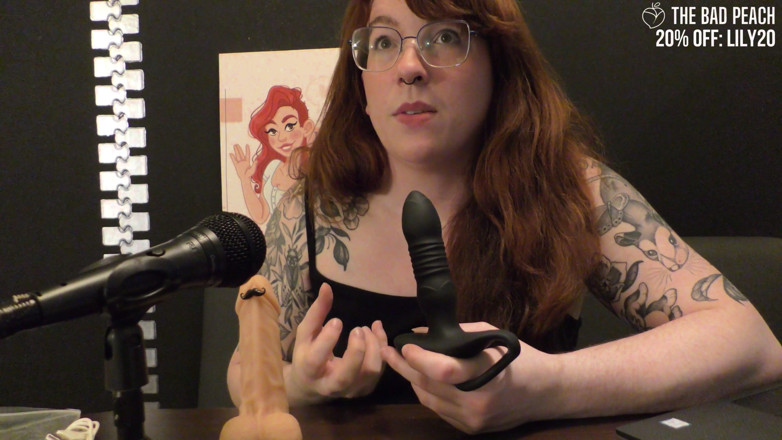 Lily O'Riley: Ulasan NSFW tentang remote control yang menyodok pijat prostat dari...