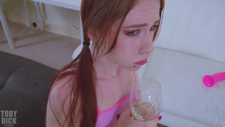 RealTobyDick: 肛門売春婦で壊れた