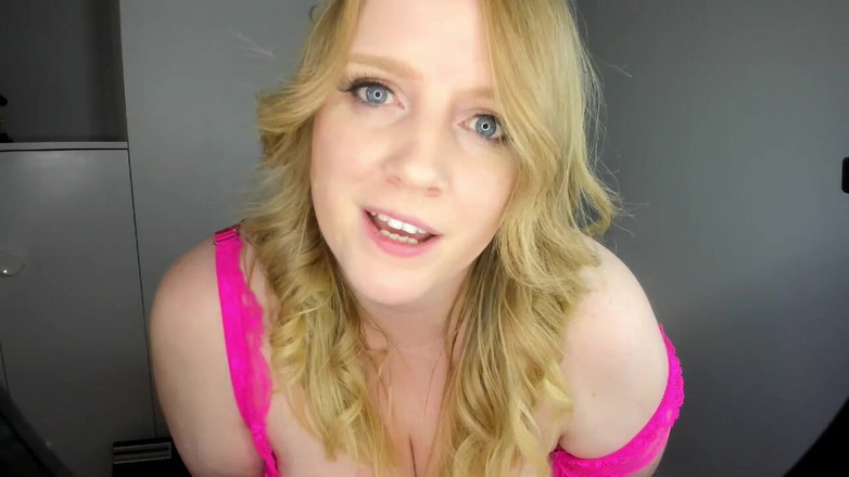 Julie_Bliss: Julie Bliss - 和爸爸的快速性爱